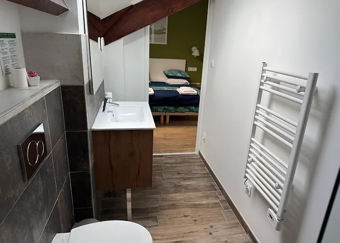 Mon Bed & Breakfast 3*